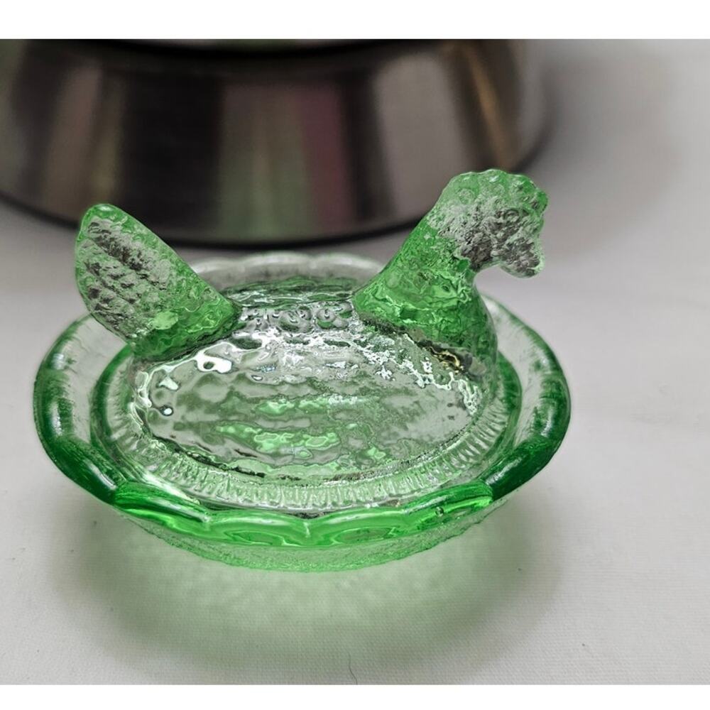 2.5" Miniature Light Green Glass Chicken Hen on Nest Salt Cellar, unmarked